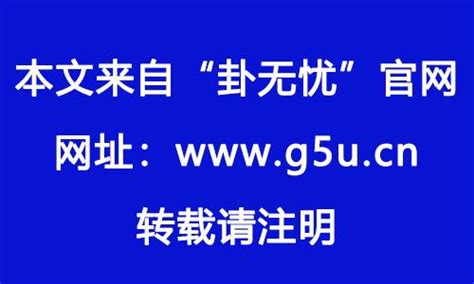 蝴蝶飞进家里万字|家里进蝴蝶有什么预兆，能赶出去吗